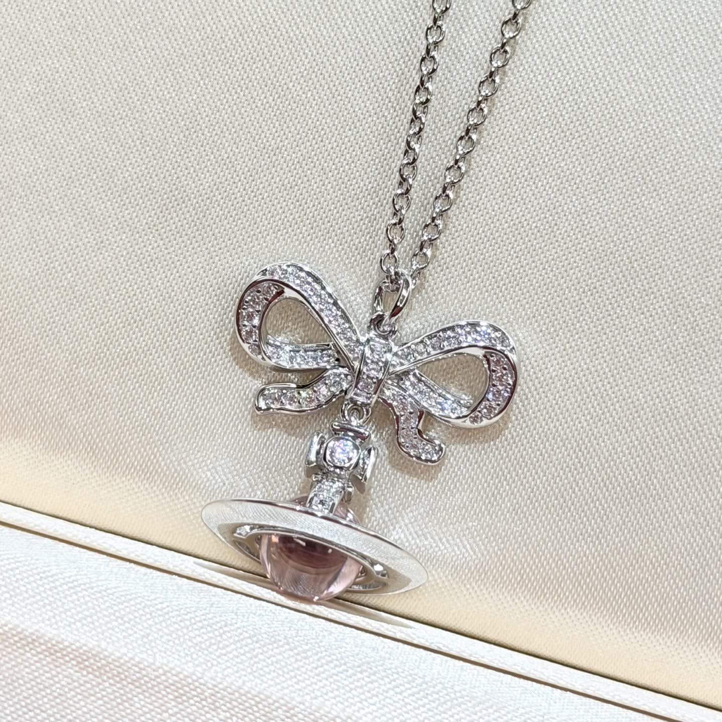 Vivienne Westwood Orb Bow Pendant Necklace